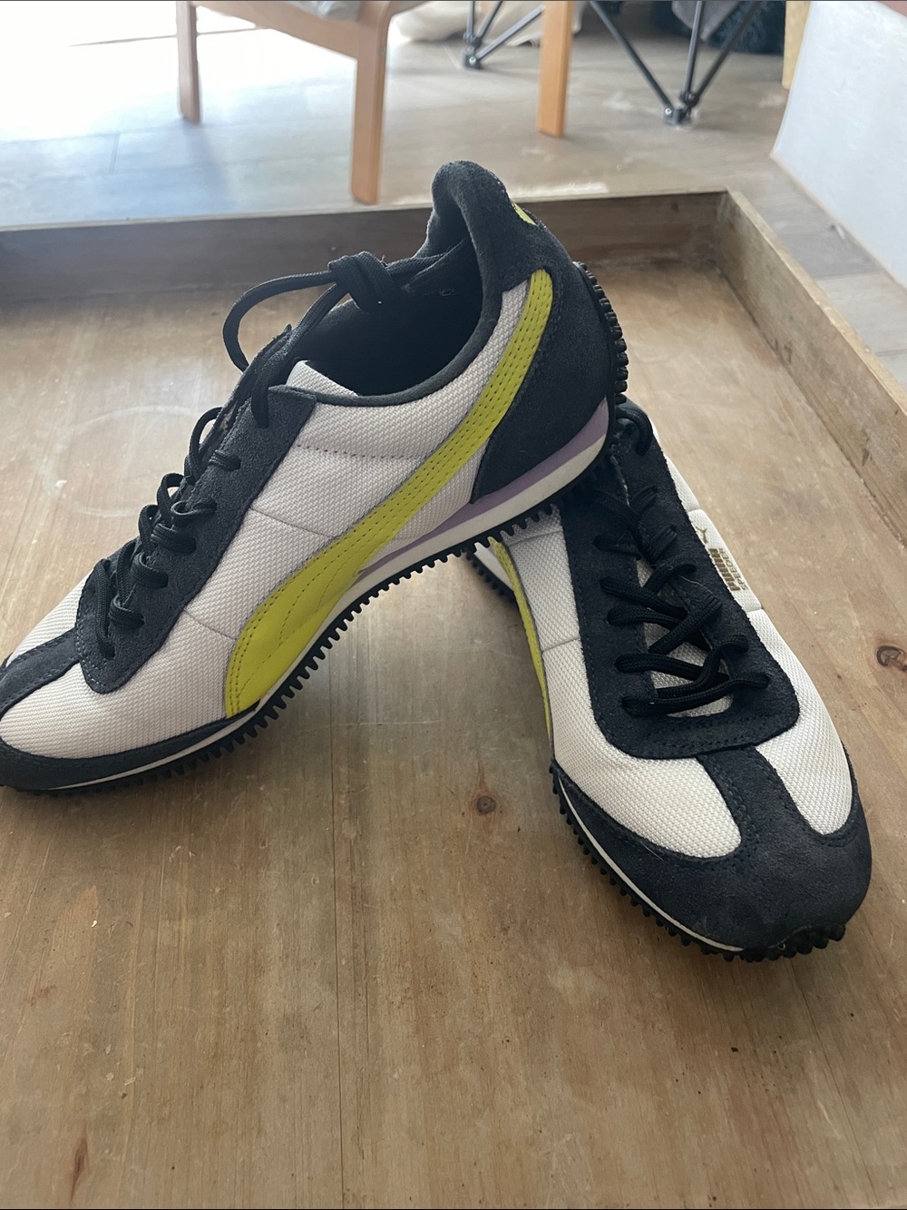 Puma women’s/ men’s  White, Black & Lime Retro Runner Sneakers